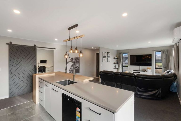 Photo of property in 72 Lady Isaac Drive, Rolleston, 7615