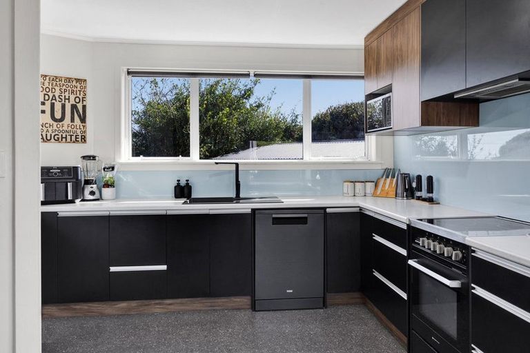 Photo of property in 1 Kepa Street, Ohawe, Hawera, 4671