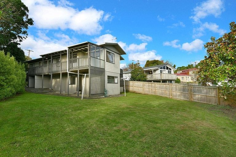 Photo of property in 85 Garfield Road, Helensville, 0800