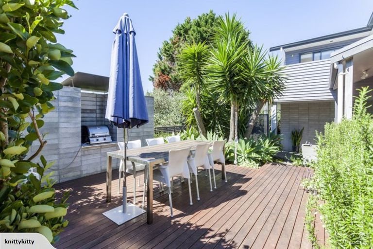 Photo of property in 3 Michelle Lane, Hahei, Whitianga, 3591