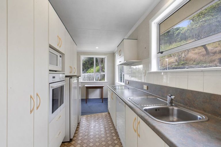 Photo of property in 31 Simons Street, Moturoa, New Plymouth, 4310