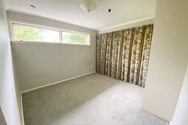 Photo of property in 147 Straven Road, Fendalton, Christchurch, 8014