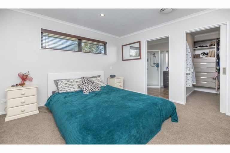Photo of property in 57 Birchfield Avenue, Dallington, Christchurch, 8061