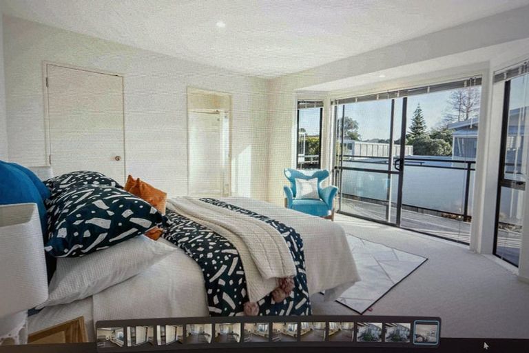 Photo of property in 2/31 Clovelly Road, Bucklands Beach, Auckland, 2012