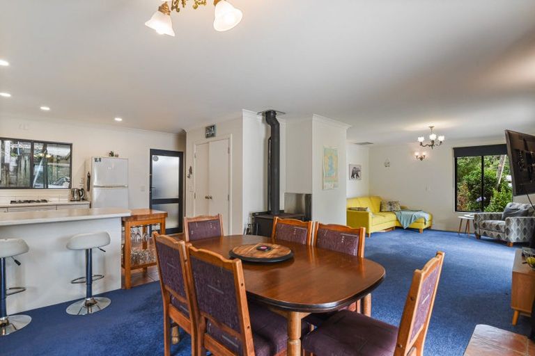 Photo of property in 8 Chingford Road, Lake Rotoma, Rotorua, 3074