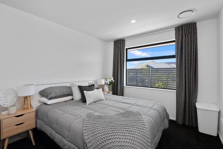 Photo of property in 19 Henrietta Street, Marshland, Christchurch, 8083