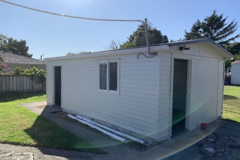 Photo of property in 1 Graham Place, Huntly, 3700