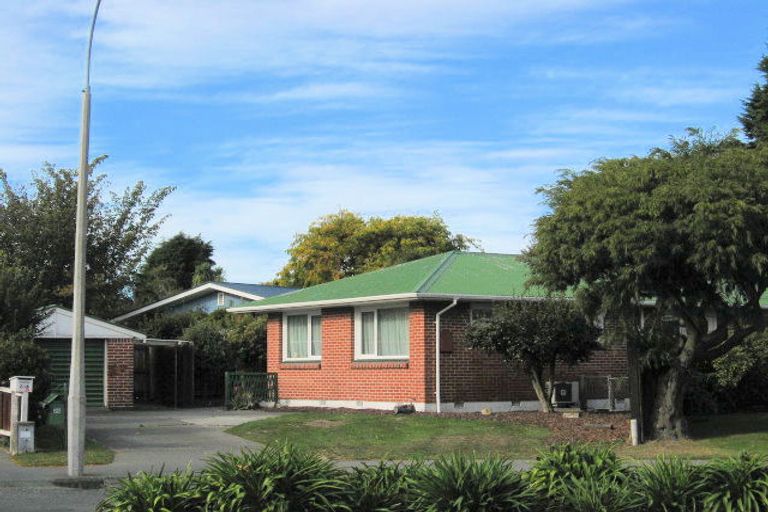 Photo of property in 25 Carbine Place, Sockburn, Christchurch, 8042