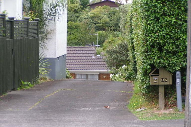 Photo of property in 1/25 Hart Road, Hauraki, Auckland, 0622