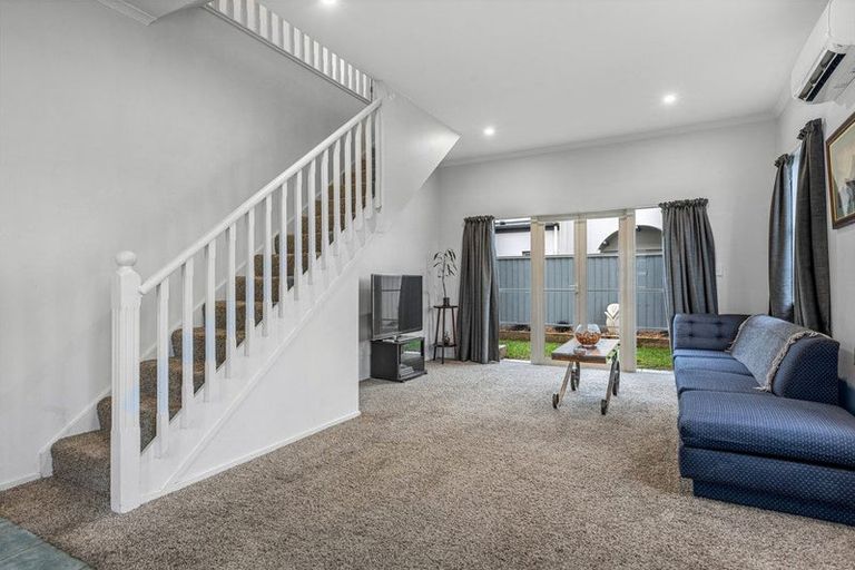 Photo of property in 9e Crohane Place, Addington, Christchurch, 8024