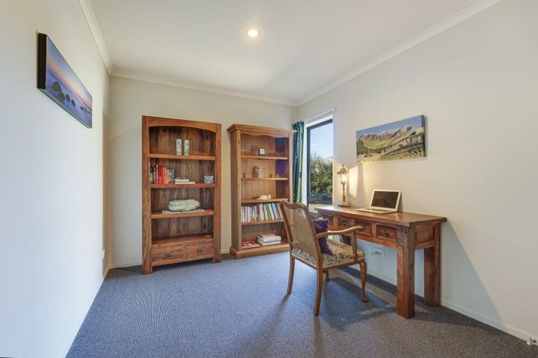 Photo of property in 3b Arapeta Place, Takaka, 7110