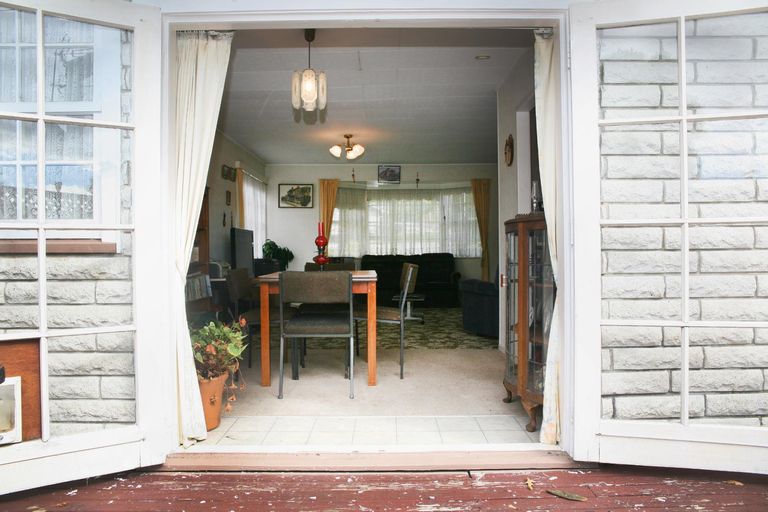 Photo of property in 43 Redcrest Avenue, Red Hill, Papakura, 2110