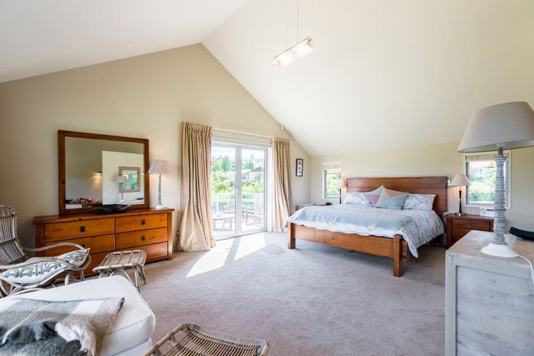 Photo of property in 5 Ridgecrest, Wanaka, 9305