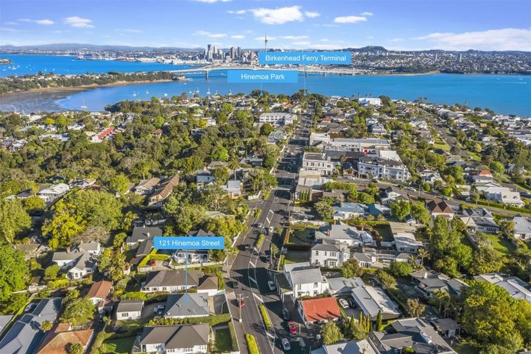 Photo of property in 121 Hinemoa Street, Birkenhead, Auckland, 0626