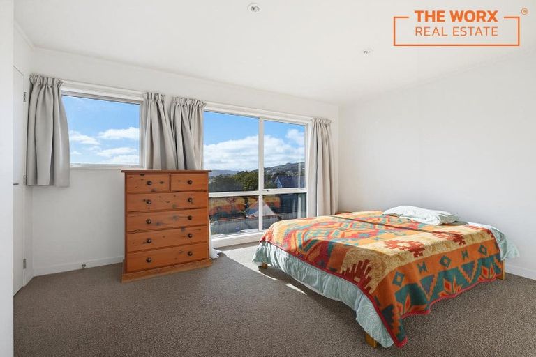 Photo of property in 4/8 Middleton Road, Johnsonville, Wellington, 6037