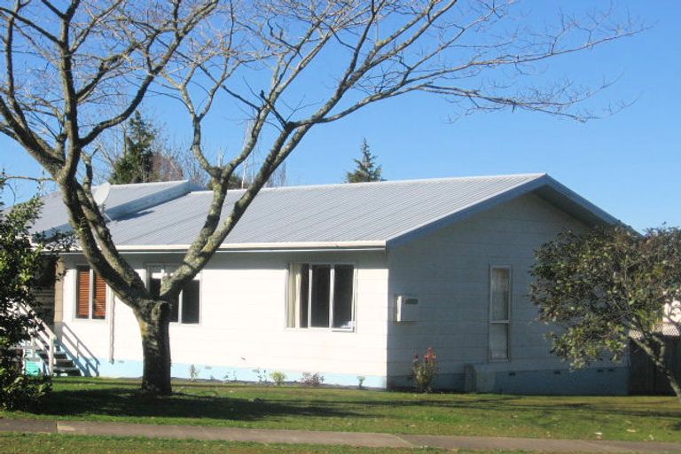 Photo of property in 88 Totara Drive, Pukete, Hamilton, 3200