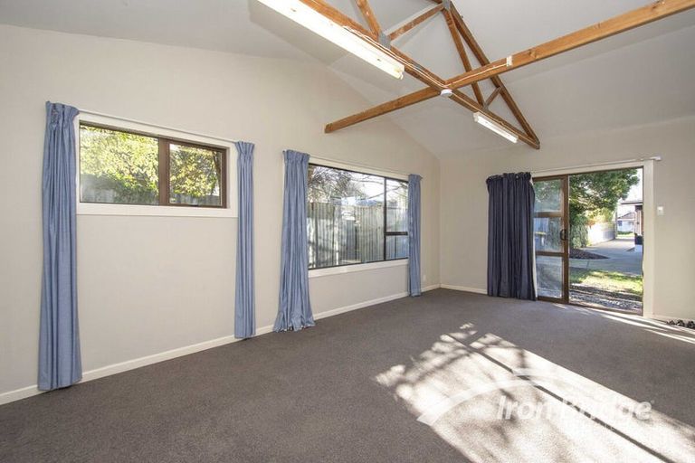 Photo of property in 12 Pinewood Avenue, North New Brighton, Christchurch, 8083