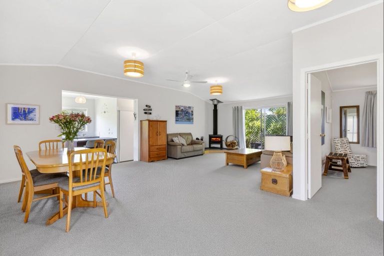 Photo of property in 776 Abel Tasman Drive, Pohara, Takaka, 7183