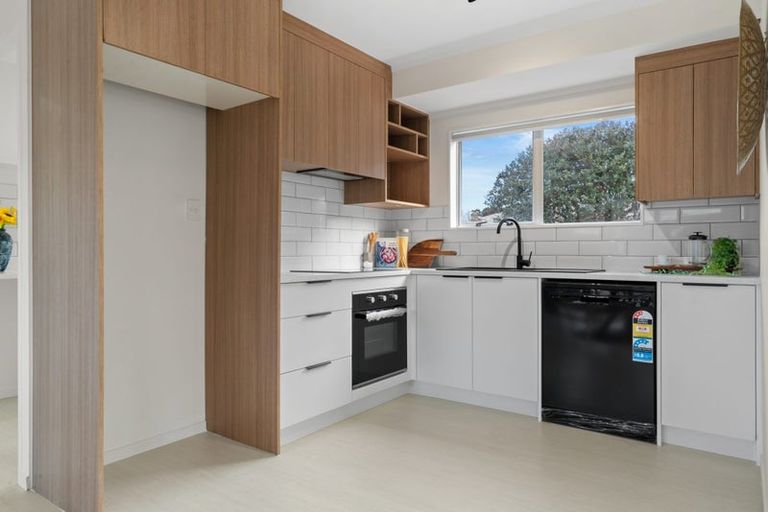 Photo of property in 19 Carnoustie Drive, Wattle Downs, Auckland, 2103