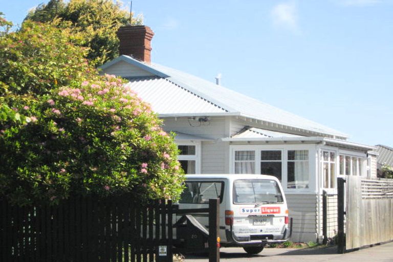 Photo of property in 2/20a Tainui Street, Somerfield, Christchurch, 8024