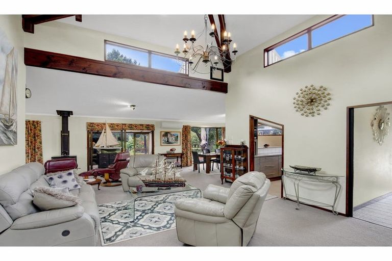 Photo of property in 37 Chinnerys Road, Woodend, 7610