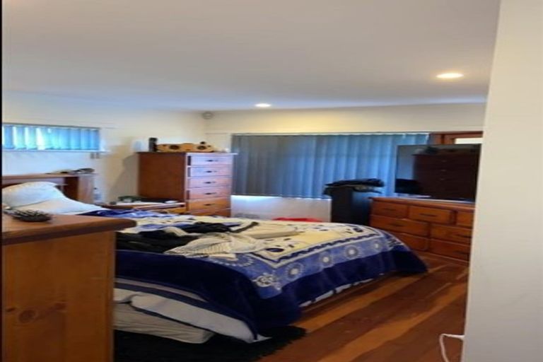 Photo of property in 21 Myers Road, Manurewa East, Auckland, 2102