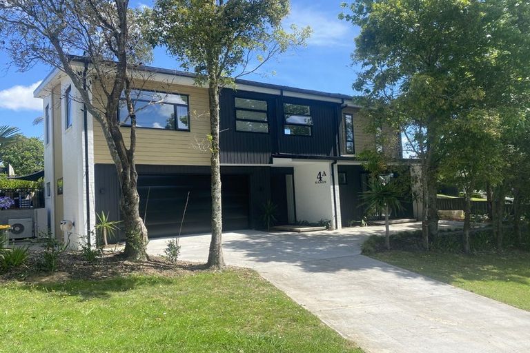 Photo of property in 4a Manon Crescent, Greenhithe, Auckland, 0632