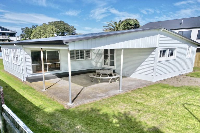 Photo of property in 338 Ocean Road, Ohope, 3121