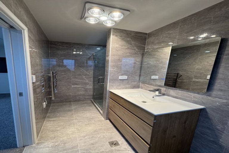 Photo of property in 12 Mcquarrie Avenue, Wattle Downs, Auckland, 2103