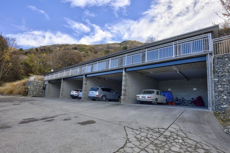 Photo of property in 10 Marina Drive, Frankton, Queenstown, 9300