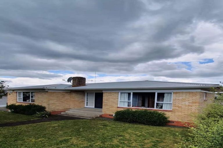 Photo of property in 6 Garden Terrace, Pukekohe, 2120