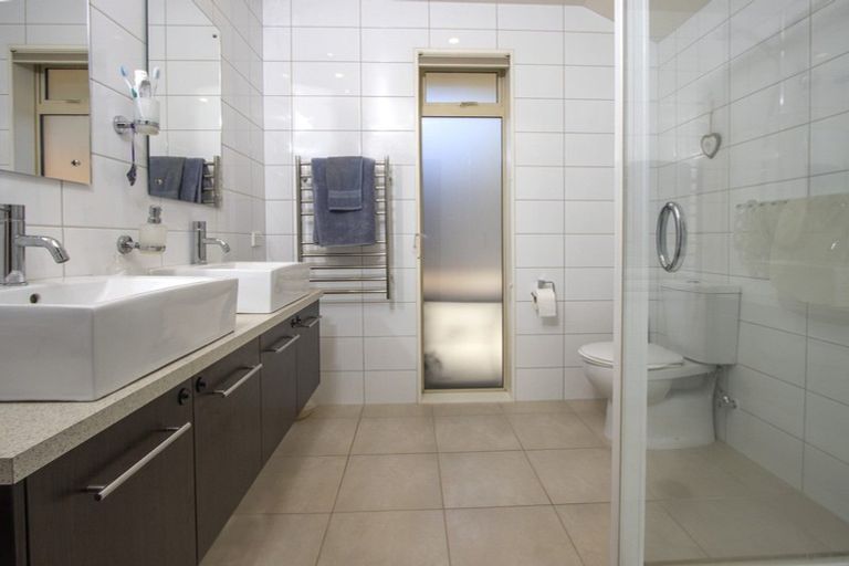 Photo of property in 1 Aratia Way, Richmond, 7020