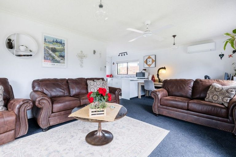 Photo of property in 28a Fort Street, Cambridge, 3434