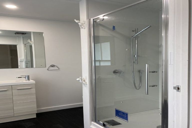 Photo of property in 18 Shoal Bay Road, Devonport, Auckland, 0624