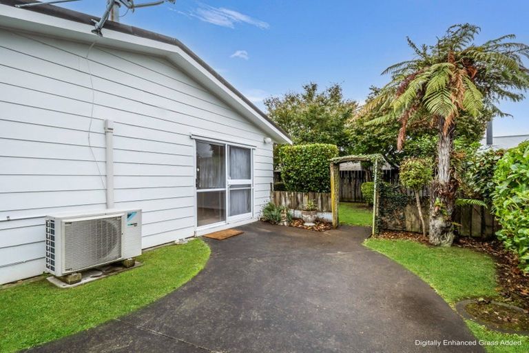 Photo of property in 38a Saint Annes Street, Levin, 5510