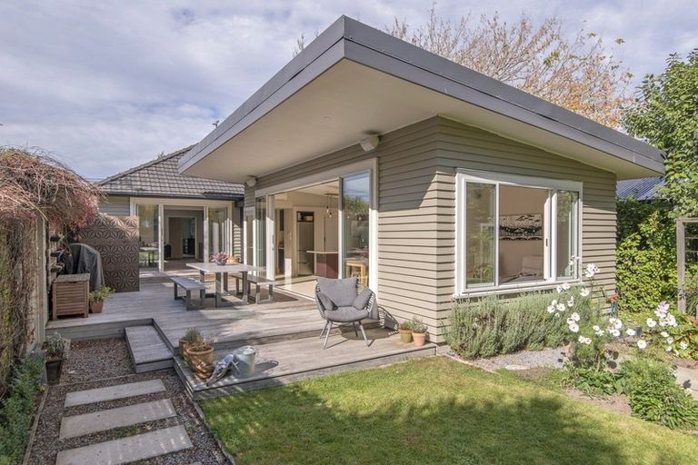 Photo of property in 155 Harris Crescent, Papanui, Christchurch, 8053