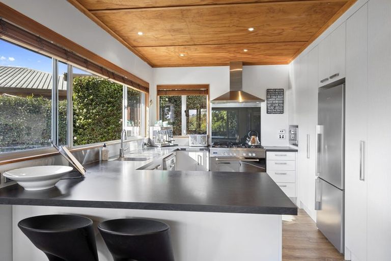 Photo of property in 157c Heta Road, Highlands Park, New Plymouth, 4312