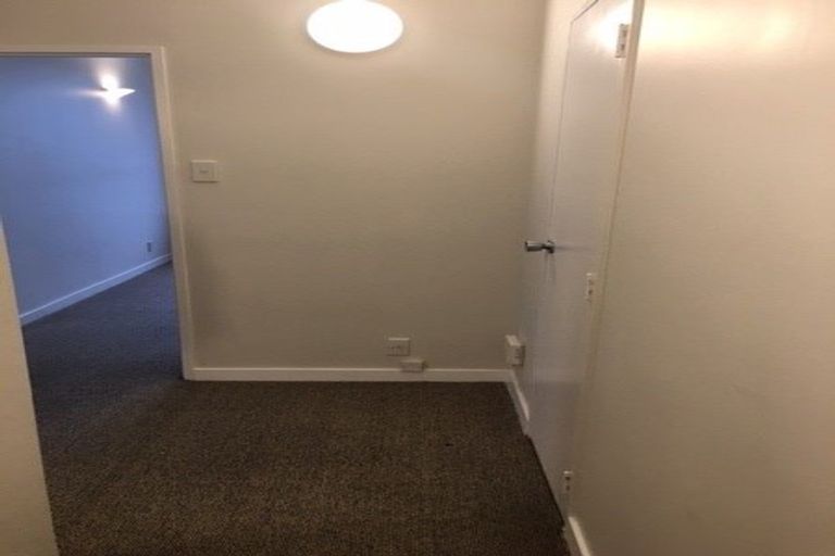 Photo of property in Hobson Court Flats, 75/70 Hobson Street, Thorndon, Wellington, 6011
