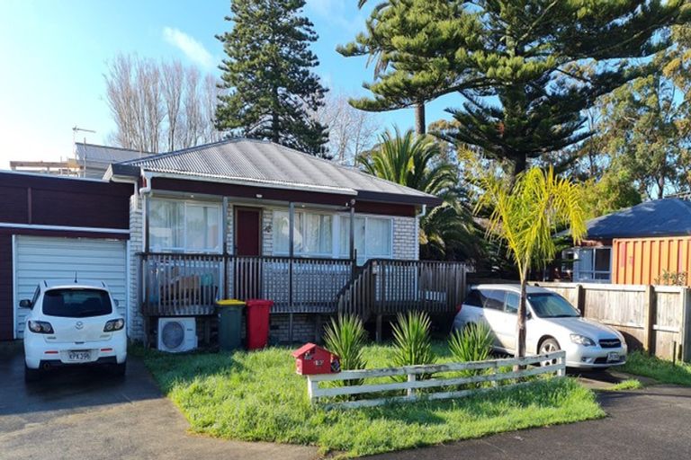 Photo of property in 33a Springs Road, Parakai, 0830