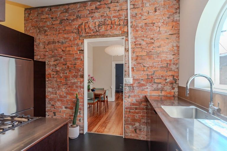 Photo of property in 355 Adelaide Road, Newtown, Wellington, 6021