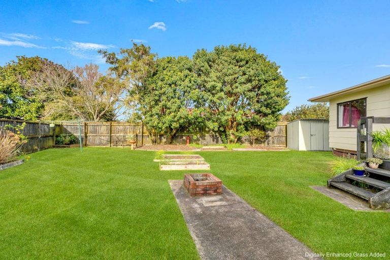 Photo of property in 8a Novelle Grove, Papamoa Beach, Papamoa, 3118