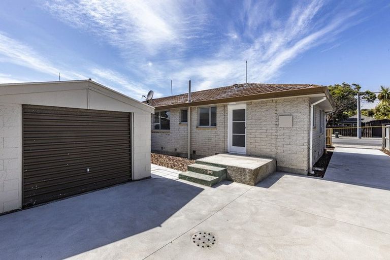 Photo of property in 1/150 Bowhill Road, New Brighton, Christchurch, 8083