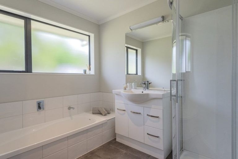 Photo of property in 64 Miro Road, Ruatangata West, Kamo, 0176