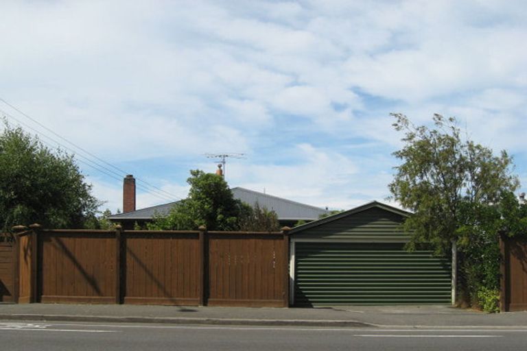 Photo of property in 25 Main Road, Redcliffs, Christchurch, 8081