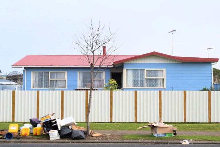 Photo of property in 45 Harania Avenue, Favona, Auckland, 2024