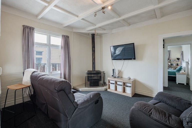 Photo of property in 3 Andrew Street, Marewa, Napier, 4110