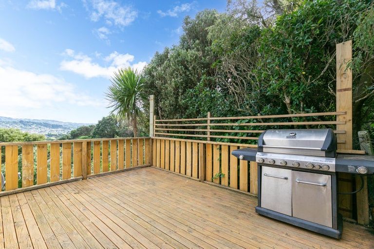 Photo of property in 22 Tannadyce Street, Strathmore Park, Wellington, 6022