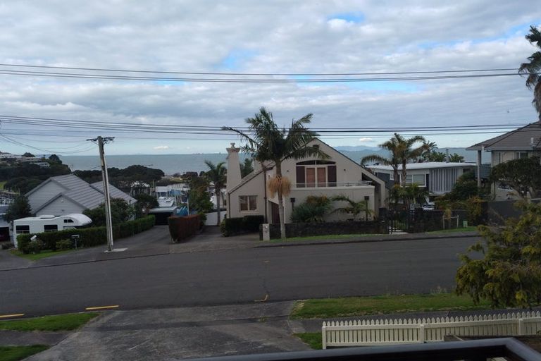Photo of property in 1/16 Prospect Terrace, Milford, Auckland, 0620