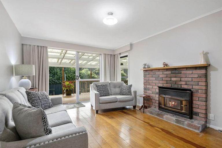 Photo of property in 4 Avro Road, Blue Mountains, Upper Hutt, 5371