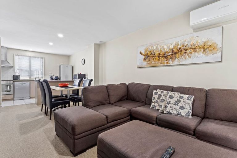 Photo of property in 31 Opito Way, East Tamaki, Auckland, 2013